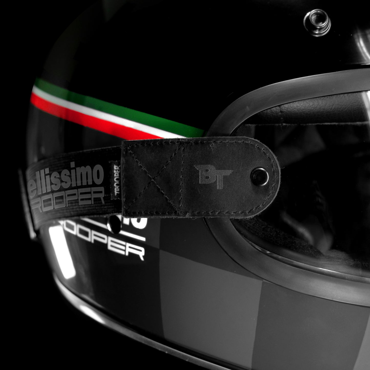 Ozter fullface helmet - Bellissimo X Trooper Custom